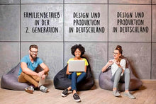 Laden Sie das Bild in den Galerie-Viewer, Edition Seidel Premium Geburtstagskarte mit Umschlag. Glückwunschkarte Grußkarte Karte mit Spruch Geburtstag Happy Birthday Mann Frau Herz (G3613 SW024)