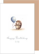 Laden Sie das Bild in den Galerie-Viewer, Edition Seidel Premium Geburtstagskarte mit Umschlag aus Kraftpapier. Glückwunschkarte Happy Birthday to you Billet Karte für Frau Mann Mädchen Jungen Kind Tier Igel Luftballon (G3541 SW024)