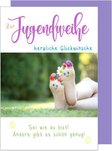 Laden Sie das Bild in den Galerie-Viewer, Edition Seidel Premium Glückwunschkarte zur Jugendweihe mit Umschlag. Eine einzelne Karte zur Jugendweihe mit Spruch. Grusskarte Zur Jugendweihe bunte Füsse Junge Mädchen (JW126 SW023)