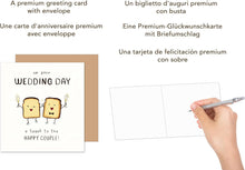 Laden Sie das Bild in den Galerie-Viewer, Quadratische Glückwunschkarte mit Umschlag. Hochzeitskarte Just Married Mr. & Mrs. Toast (HQ104 SW025)