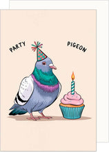 Laden Sie das Bild in den Galerie-Viewer, Edition Seidel Premium Geburtstagskarte mit Umschlag. Glückwunschkarte Grußkarte Karte mit lustigem Spruch Geburtstag Happy Birthday Mann Frau Teenager Taube (G3635 SW024)
