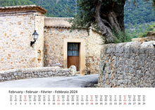 Laden Sie das Bild in den Galerie-Viewer, Edition Seidel Premium Kalender Mallorca International 2024 Format DIN A3 Wandkalender Europa Spanien Palma Balearen Insel Mittelmeer
