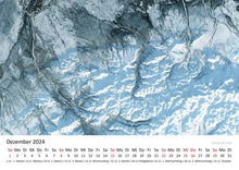 Laden Sie das Bild in den Galerie-Viewer, Edition Seidel Premium Kalender Terra Die Erde von Oben 2024 Format DIN A3 Wandkalender Naturkalender Welt Nadelwald Gletscher Flusslandschaften Tulpenfelder
